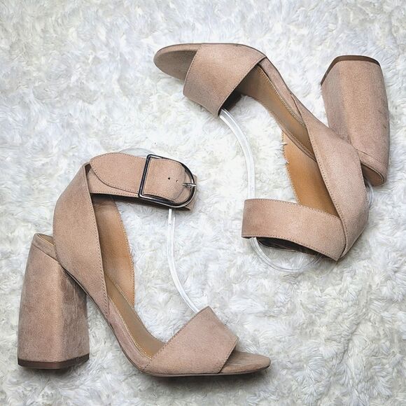 ASOS 'Hold Tight' Faux Suede Chunky Heeled Sandal - Nude/Blush - Picture 5 of 9